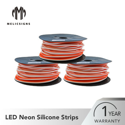 Impermeabilizzi 50 la striscia al neon del silicone arancio LED del tester 220V