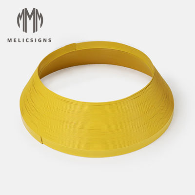 Cappuccio di plastica della disposizione di colore di Manica di lunghezza gialla a 3/4 pollici impermeabile della lettera 35m